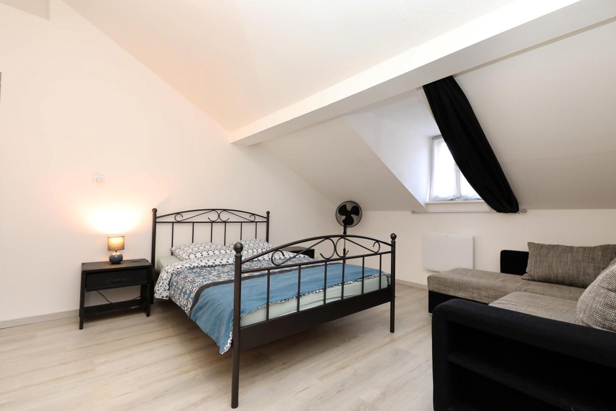 Gite Spacieux Propre Proche Gerardmer Granges-sur-Vologne Exteriör bild